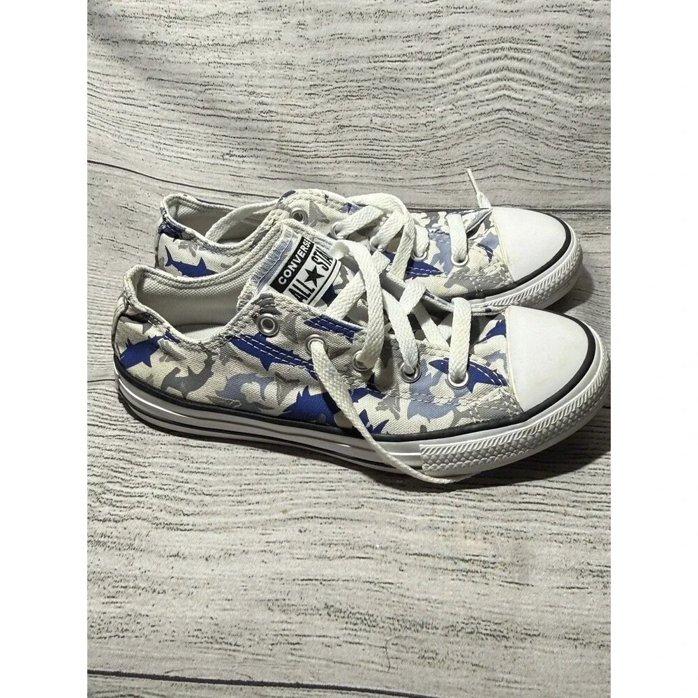 Converse Chuck Taylor Shark All Star Blue White Youth Size 2